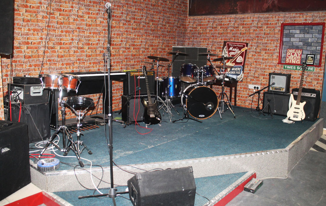 Live Room stage